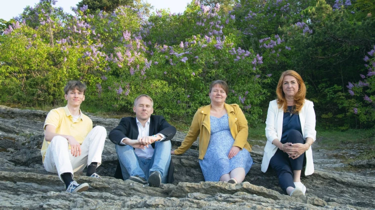 Våre valgte kommunestyrerepresentanter fra venstre: Tobias Waage Bremnes, Christian Skrede, Gro Buttingsrud og Elisabeth Holter-Schøyen (gruppeleder).