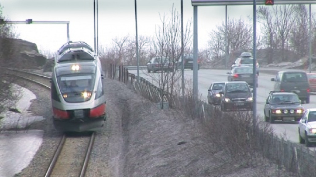 Saltenpendelen på Nordlandsbanen slår ut buss og privatbil, men mangler stopp og frekvens