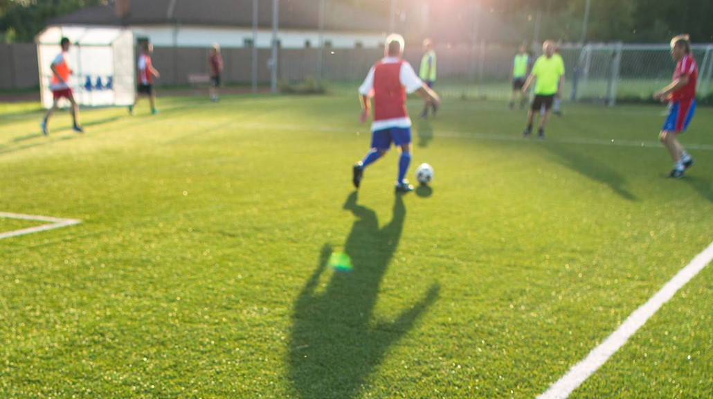 Fotball på kunstgress