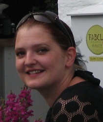  Maria Aspeseter (V) driver Risør kunstforum