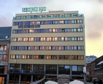  Venstreskolen arrangeres på Venstres Hus.