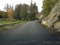  Deler av Åkvågvegen er utbygd og asfaltert
