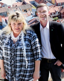  Lokallagsleder Mona Johnsen og ordførerkandidat Geir Helge Sandsmark vil gi mer til de som trenger det mest.