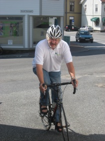 Øystein Haga på sykkel