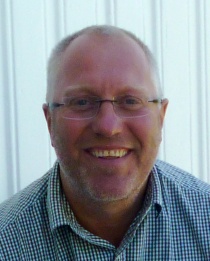  Tore Skarvang (V) har god øknomisk kompetanse og er Risør Venstres 6. kandidat