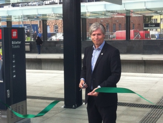 Ola Elvestuen åpner nye Ensjø T-banestasjon